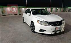 نيسان ألتيما